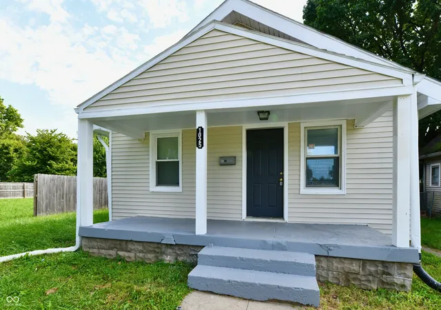 Photo 2 of Sale Pending at 1025 Sharon Ave, Indianapolis, IN 46222 | MLS# 22123657 | Listing updated on 2026-09-04