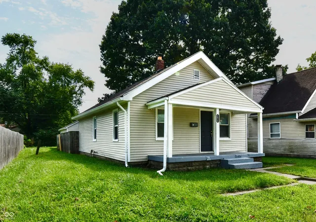 Photo 2 of Sale Pending at 1025 Sharon Ave, Indianapolis, IN 46222 | MLS# 22123657 | Listing updated on 2026-09-04