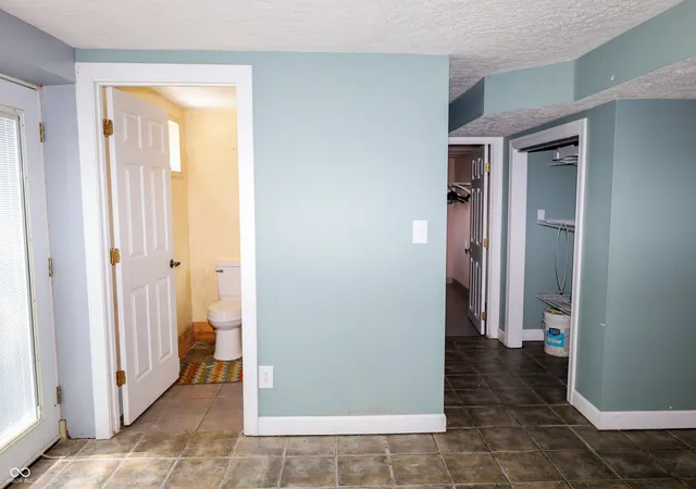 Photo 4 of Single family home for sale at 1713 Creekside, Clarksville, IN 47129 | MLS# 22123666 | Listing updated on 2026-09-23