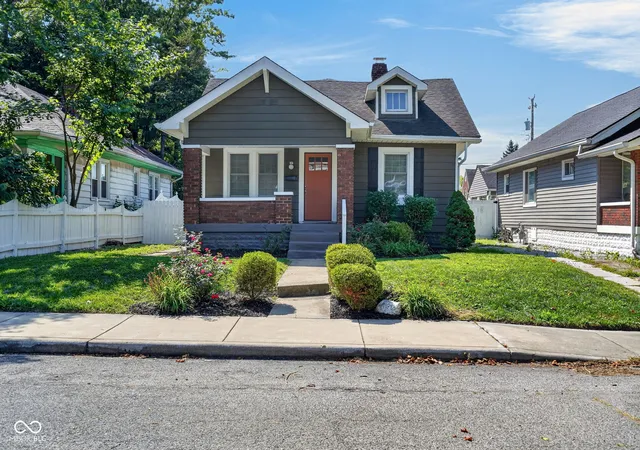 Photo 2 of Single family home for sale at 4109 E 11th Street, Indianapolis, IN 46201 | MLS# 22123676 | Listing updated on 2026-09-03