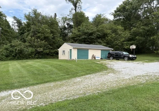Photo 2 of Single family home for sale at 5359 State Rd 44, Martinsville, IN 46151 | MLS# 22123679 | Listing updated on 2026-09-01