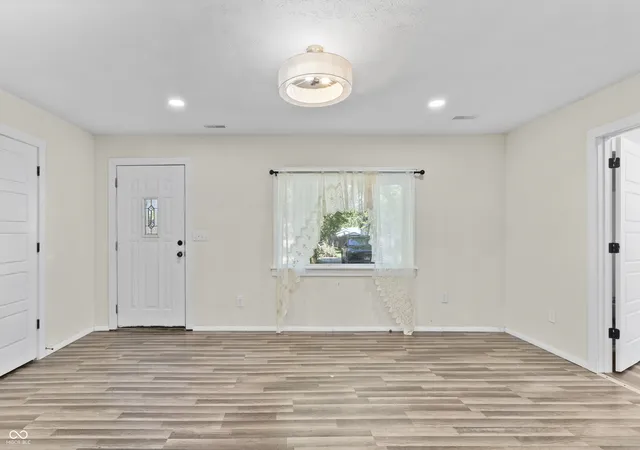 Photo 3 of Single family home for sale at 1235 North 3rd, Austin, IN 47102 | MLS# 22123685 | Listing updated on 2026-09-01