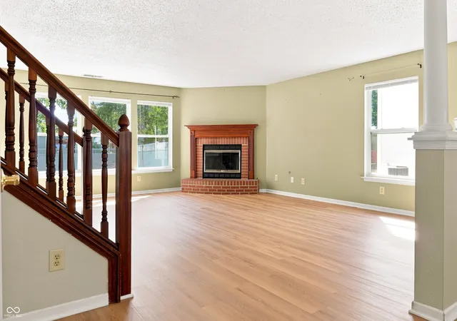 Photo 2 of Single family home for sale at 10403 Bicknell Cir, Fishers, IN 46038 | MLS# 22123723 | Listing updated on 2026-09-22
