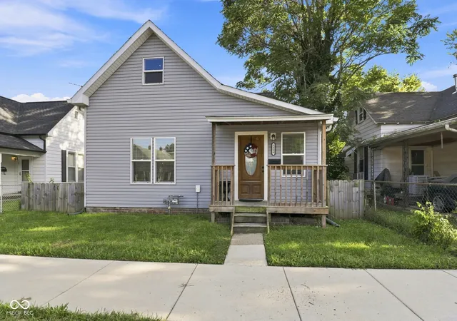 Photo 1 of Single family home for sale at 1299 Christian Ave, Noblesville, IN 46060 | MLS# 22123730 | Listing updated on 2026-09-24