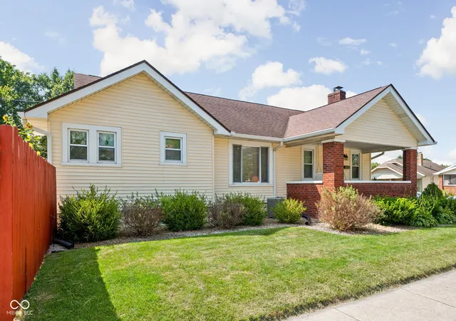 Photo 4 of Sale Pending at 1329 N Drexel Ave, Indianapolis, IN 46201 | MLS# 22123748 | Listing updated on 2026-09-08
