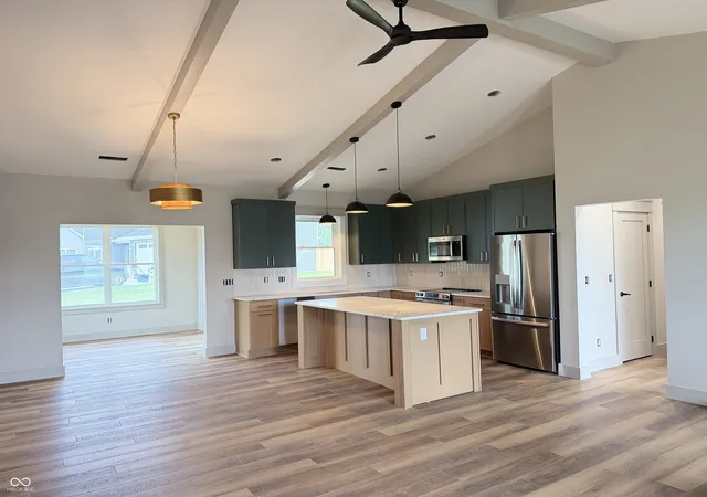Photo 3 of Single family home for sale at 1521 N Washington St, Rushville, IN 46173 | MLS# 22123766 | Listing updated on 2026-09-01