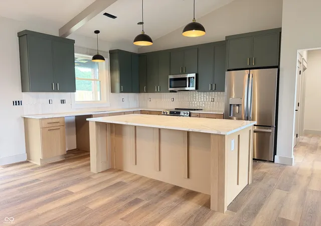 Photo 4 of Single family home for sale at 1521 N Washington St, Rushville, IN 46173 | MLS# 22123766 | Listing updated on 2026-09-01