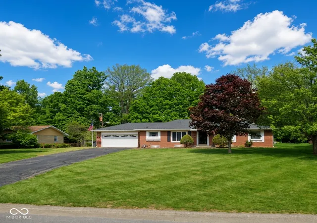 Photo 1 of Single family home for sale at 2202 Redfern Dr, Indianapolis, IN 46227 | MLS# 22123782 | Listing updated on 2026-09-04