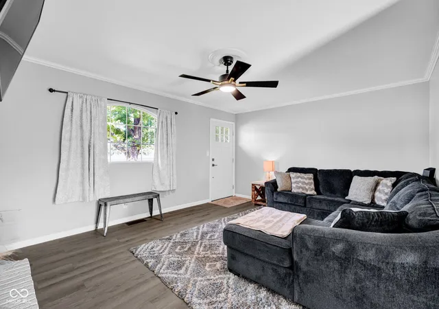 Photo 4 of Single family home for sale at 9680 N US Hwy 31, Columbus, IN 47201 | MLS# 22123931 | Listing updated on 2026-10-02