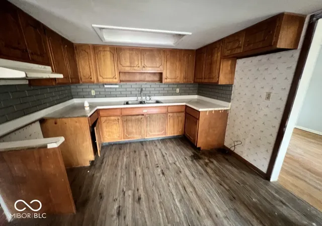 Photo 4 of Single family home for sale at 645 E US Hwy 52, Rushville, IN 46173 | MLS# 22123958 | Listing updated on 2026-09-02