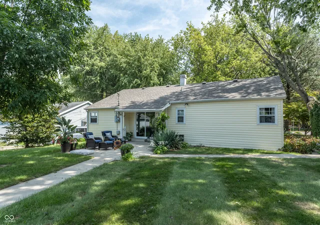 Photo 4 of Sale Pending at 1308 S Harrison St, Alexandria, IN 46001 | MLS# 22124024 | Listing updated on 2026-09-08