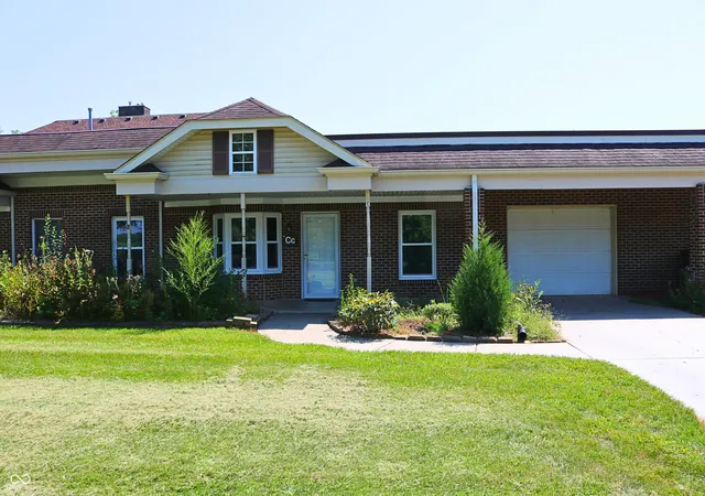 Condo for sale at 2126 W Black Crk Valley Rd #C, Crawfordsville, IN 47933 | MLS# 22124028