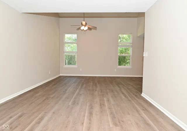 Photo 3 of Single family home for sale at 4422 Autumn Crst Ct, Indianapolis, IN 46268 | MLS# 22124030 | Listing updated on 2026-09-05