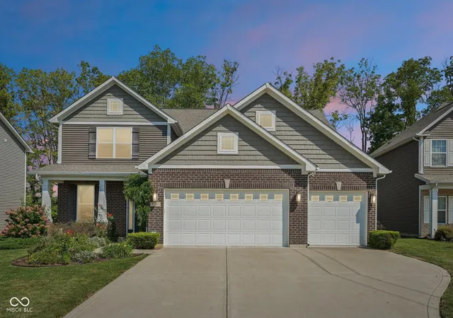 Photo 1 of Single family home for sale at 8722 Hollyhock Grv, Avon, IN 46123 | MLS# 22124072 | Listing updated on 2026-09-05