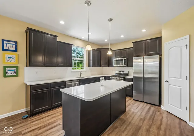 Photo 3 of Single family home for sale at 8722 Hollyhock Grv, Avon, IN 46123 | MLS# 22124072 | Listing updated on 2026-09-05