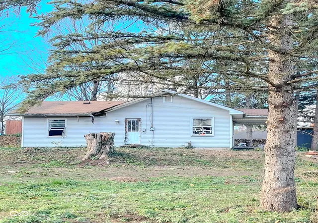 Photo 1 of Single family home for sale at 4829 S New Columbus Rd, Anderson, IN 46013 | MLS# 22124109 | Listing updated on 2026-09-05