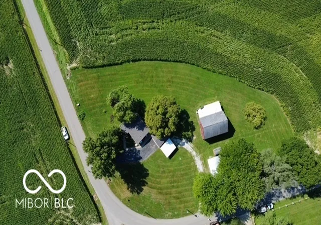 Photo 1 of Sale Pending at 2488 E Old Rushville Rd, Shelbyville, IN 46176 | MLS# 22124116 | Listing updated on 2026-09-04