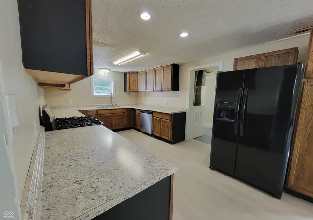 Photo 4 of Single family home for sale at 1330 N Bonar Ave, Indianapolis, IN 46229 | MLS# 22124141 | Listing updated on 2026-09-05