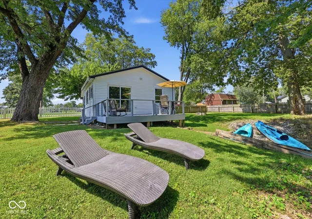 Photo 2 of Sale Pending at 9152 N 300 East, Morristown, IN 46161 | MLS# 22124180 | Listing updated on 2026-09-06