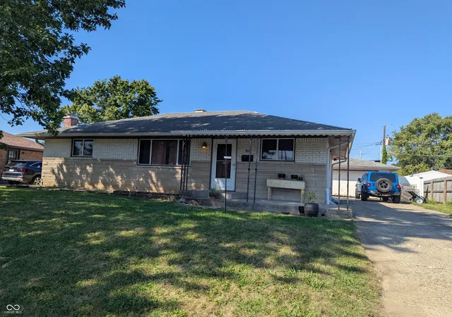 Photo 1 of Sale Pending at 718 Killian Dr, Beech Grove, IN 46107 | MLS# 22124191 | Listing updated on 2026-09-08