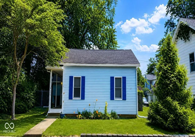 Photo 1 of Single family home for sale at 214 W Front St, New Carlisle, IN 46552 | MLS# 22124208 | Listing updated on 2026-09-03
