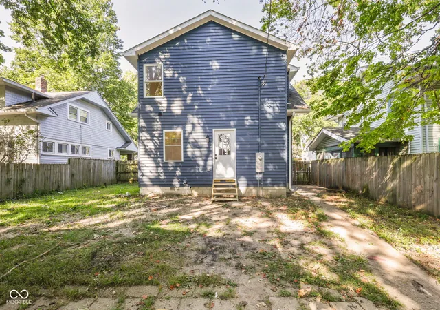 Photo 4 of Single family home for sale at 4515 Guilford Ave, Indianapolis, IN 46205 | MLS# 22124308 | Listing updated on 2026-09-22