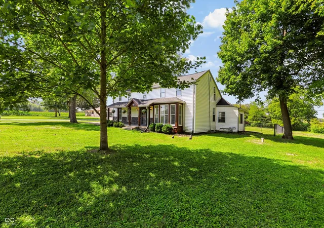 Photo 3 of Single family home for sale at 2796 N 200 West, Franklin, IN 46131 | MLS# 22124317 | Listing updated on 2026-09-05