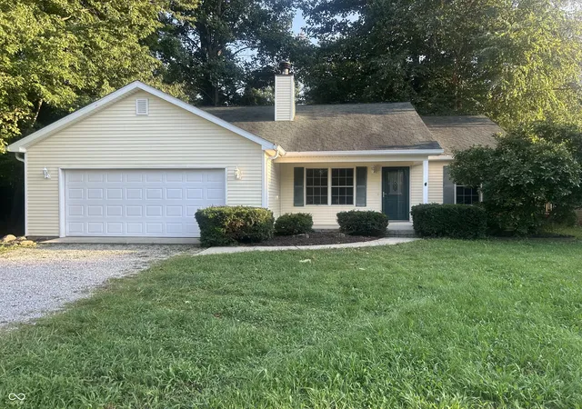 Photo 1 of Sale Pending at 315 Jefferson Valley, Coatesville, IN 46121 | MLS# 22124319 | Listing updated on 2026-09-08