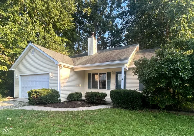 Photo 2 of Sale Pending at 315 Jefferson Valley, Coatesville, IN 46121 | MLS# 22124319 | Listing updated on 2026-09-08