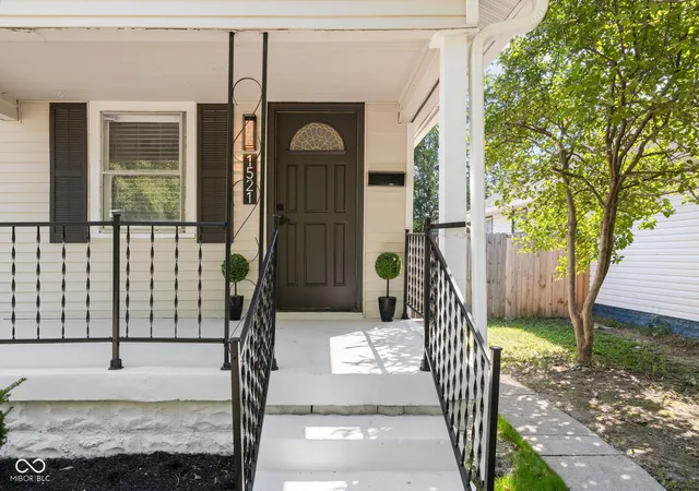 Photo 3 of Single family home for sale at 1521 N Gladstone Ave, Indianapolis, IN 46201 | MLS# 22124373 | Listing updated on 2026-10-01