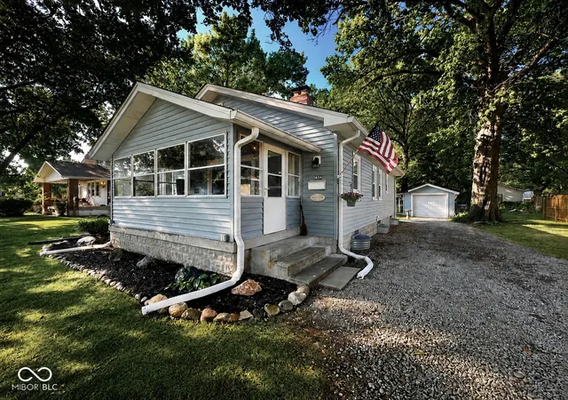 Photo 2 of Single family home for sale at 5634 Rawles Ave, Indianapolis, IN 46219 | MLS# 22124377 | Listing updated on 2026-09-05