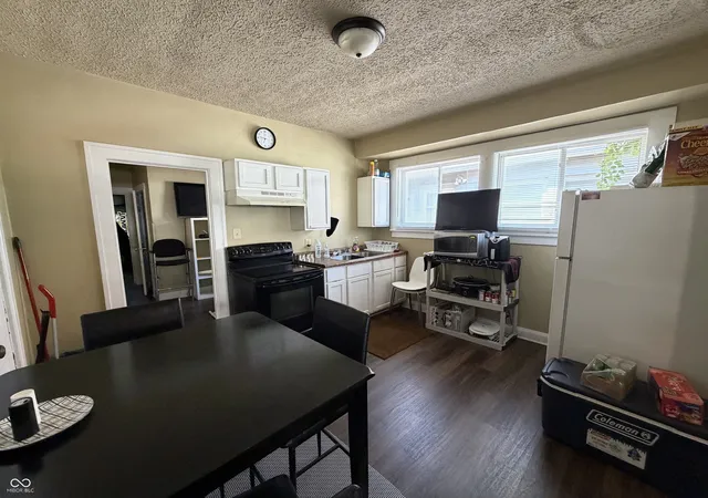 Photo 3 of Multi family home for sale at 425 427 W 39th Street, Indianapolis, IN 46208 | MLS# 22124381 | Listing updated on 2026-09-05