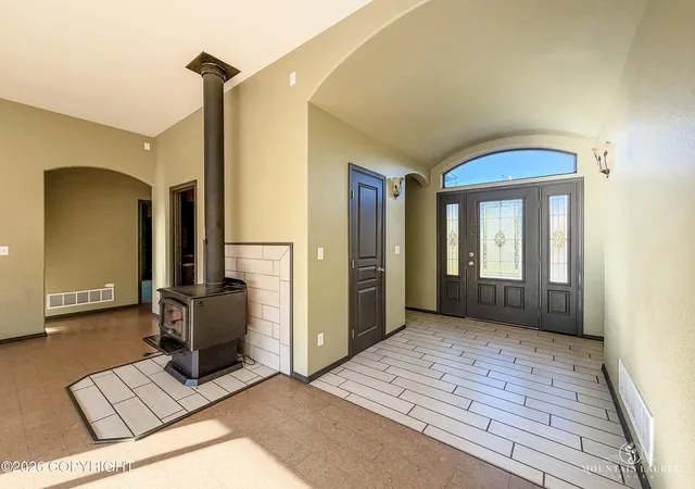 Photo 3 of Single family home for sale at 9024 W Sanderling Dr, Wasilla, AK 99623 | MLS# 26-11146 | Listing updated on 2026-10-08