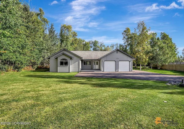 Photo 1 of Single family home for sale at 2775 W Stoneridge Cir, Wasilla, AK 99654 | MLS# 26-11963 | Listing updated on 2026-10-09