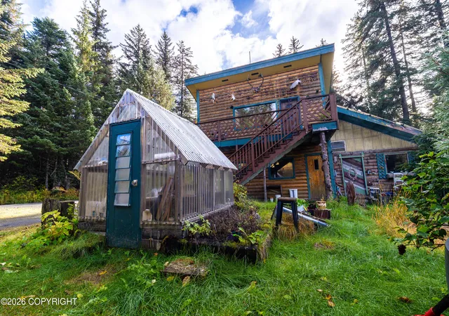Photo 2 of Single family home for sale at 12265 Lancelot Dr, Seward, AK 99664 | MLS# 25-13142 | Listing updated on 2026-10-10