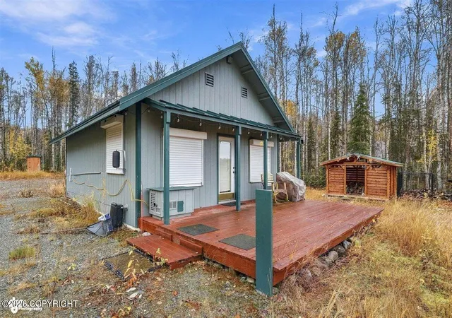 Photo 2 of Single family home for sale at 48324 S Brown Bear Rd, Willow, AK 99688 | MLS# 26-12767 | Listing updated on 2026-10-06