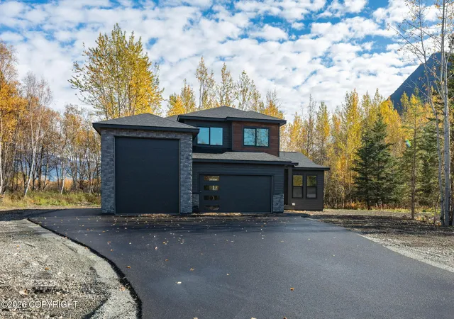 Photo 3 of Single family home for sale at 5939 S Gates St, Palmer, AK 99645 | MLS# 26-12653 | Listing updated on 2026-10-02