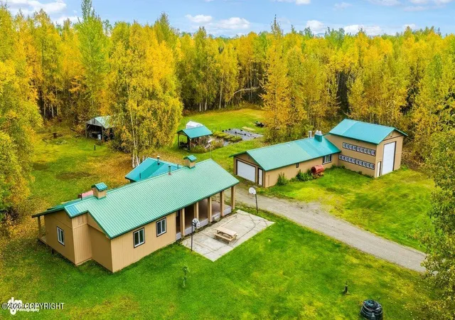 Photo 3 of Sale Pending at 29453 W Parks Hwy, Willow, AK 99688 | MLS# 26-12416 | Listing updated on 2026-10-15