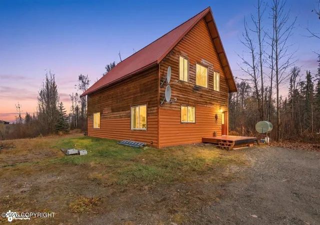 Single family home for sale at 29443 W Deshka Landing Rd, Willow, AK 99688 | MLS# 26-2651