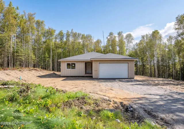 Photo 1 of Single family home for sale at 2620 S Ter Loop, Wasilla, AK 99623 | MLS# 26-4325 | Listing updated on 2026-09-09