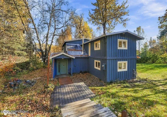 Photo 1 of Sale Pending at 5528 E Edgerton Parks Rd, Palmer, AK 99645 | MLS# 26-12721 | Listing updated on 2026-10-19