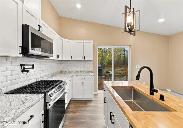 Single family home for sale at 8724 W Obrien Crk Dr, Wasilla, AK 99623 | MLS# 26-12973 | Listing updated on 2026-10-21