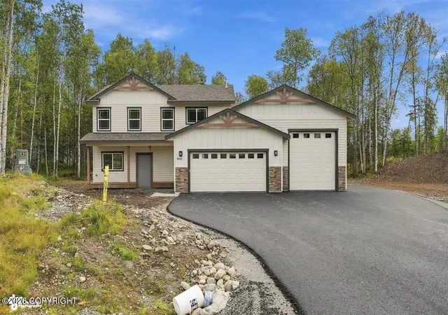 Photo 2 of Single family home for sale at 1641 S Rushing Strm Cir, Wasilla, AK 99623 | MLS# 26-8957 | Listing updated on 2026-09-24
