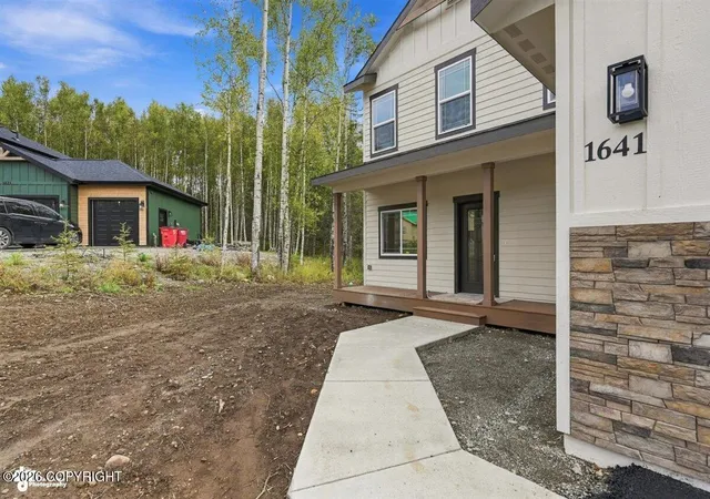 Photo 3 of Single family home for sale at 1641 S Rushing Strm Cir, Wasilla, AK 99623 | MLS# 26-8957 | Listing updated on 2026-09-24
