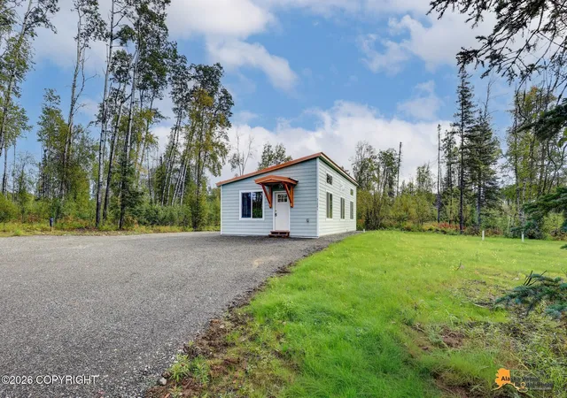 Photo 4 of Single family home for sale at L2 S Salmon Ally St, Talkeetna, AK 99676 | MLS# 26-9150 | Listing updated on 2026-09-17