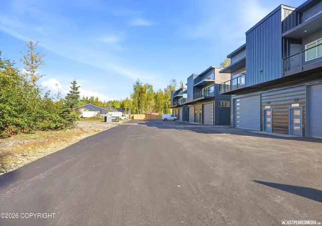 Photo 4 of Condo for sale at 16543 Farm Ave #4, Eagle River, AK 99577 | MLS# 26-9244 | Listing updated on 2026-10-14