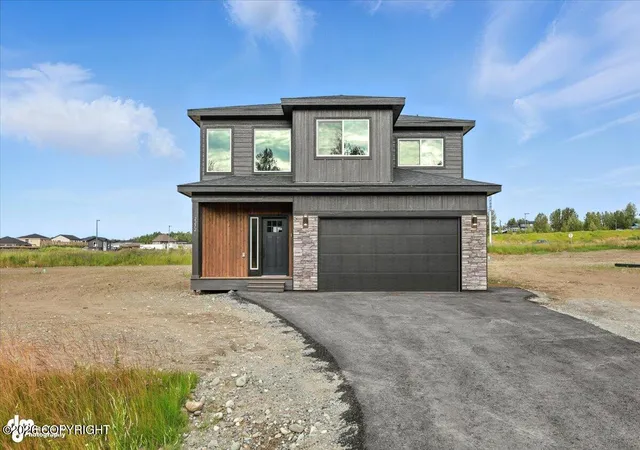 Photo 1 of Single family home for sale at 2527 S Rainbow View Cir, Palmer, AK 99645 | MLS# 26-11253 | Listing updated on 2026-10-08