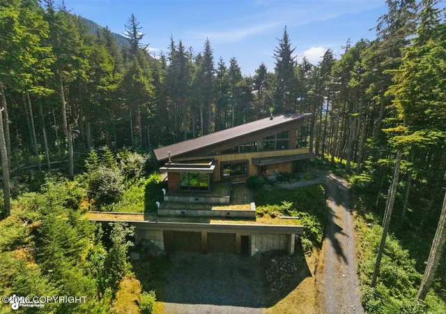 Photo 2 of Single family home for sale at 891 Vail Dr, Girdwood, AK 99587 | MLS# 26-12709 | Listing updated on 2026-10-07