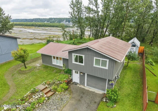 Photo 1 of Sale Pending at 733 N Gulkana Ct, Palmer, AK 99645 | MLS# 26-11263 | Listing updated on 2026-09-16