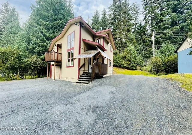 Photo 3 of Single family home for sale at 1815 Selief Ln, Kodiak, AK 99615 | MLS# 26-10197 | Listing updated on 2026-09-19